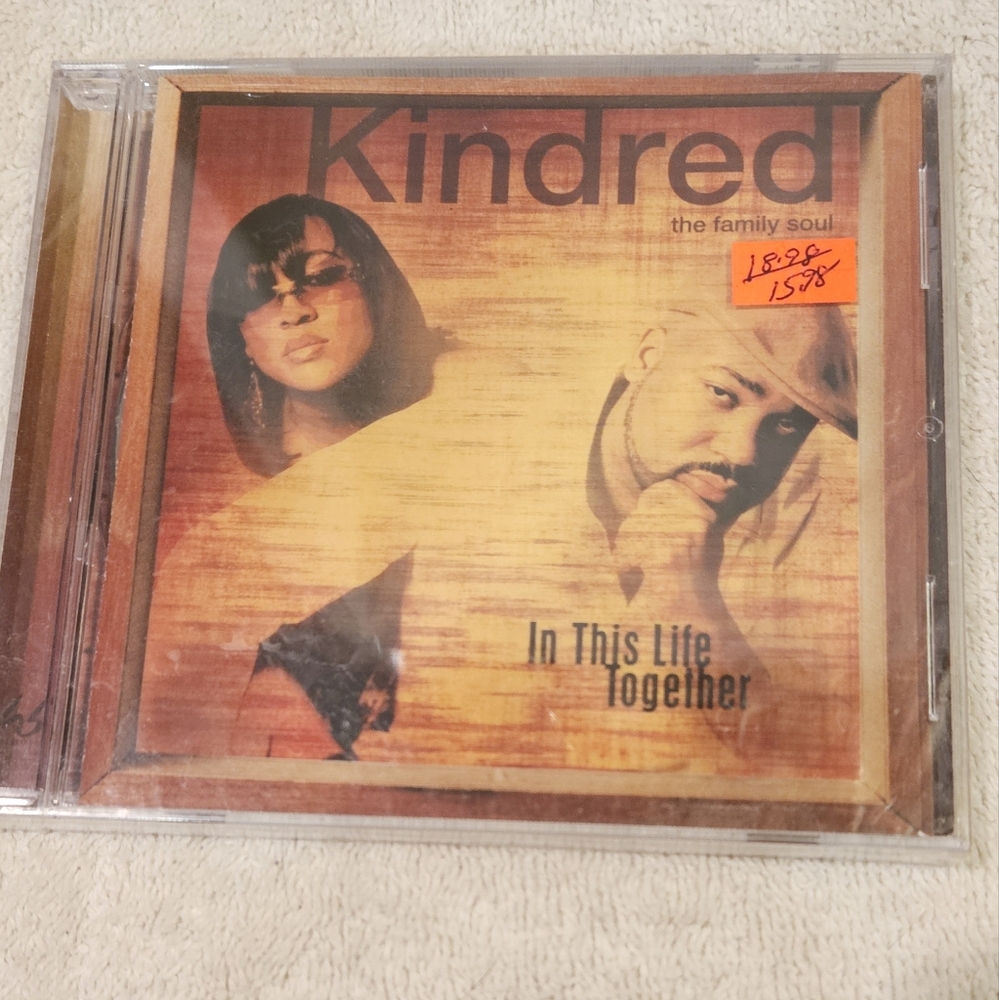 KINDRED THE FAMILY SOUL CD